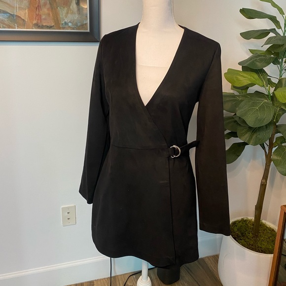 Zara Buckle Romper Wrap - Picture 4 of 7